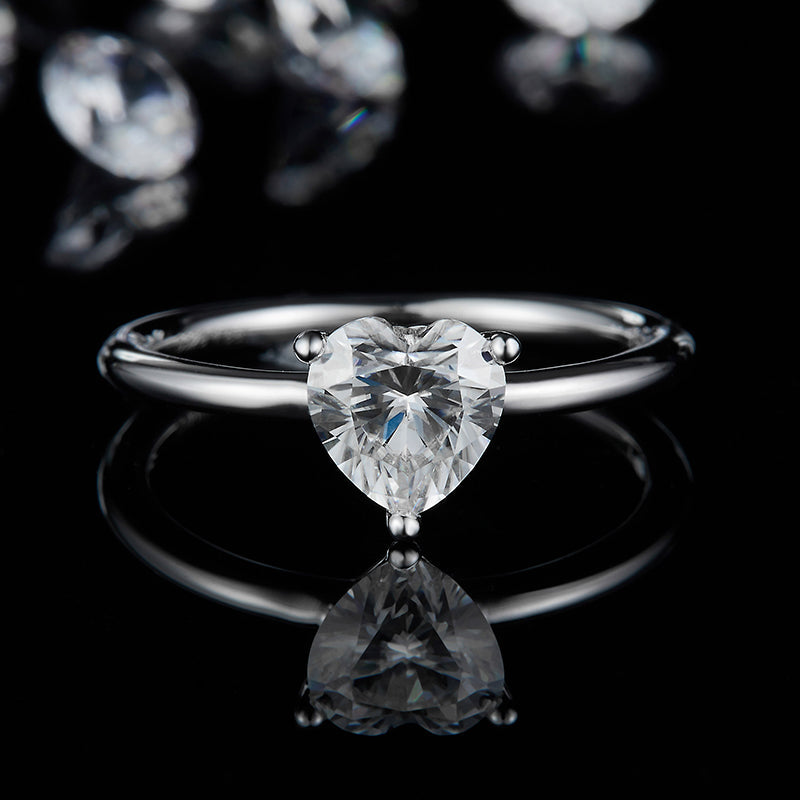 Polaris Heart Solitaire Ring