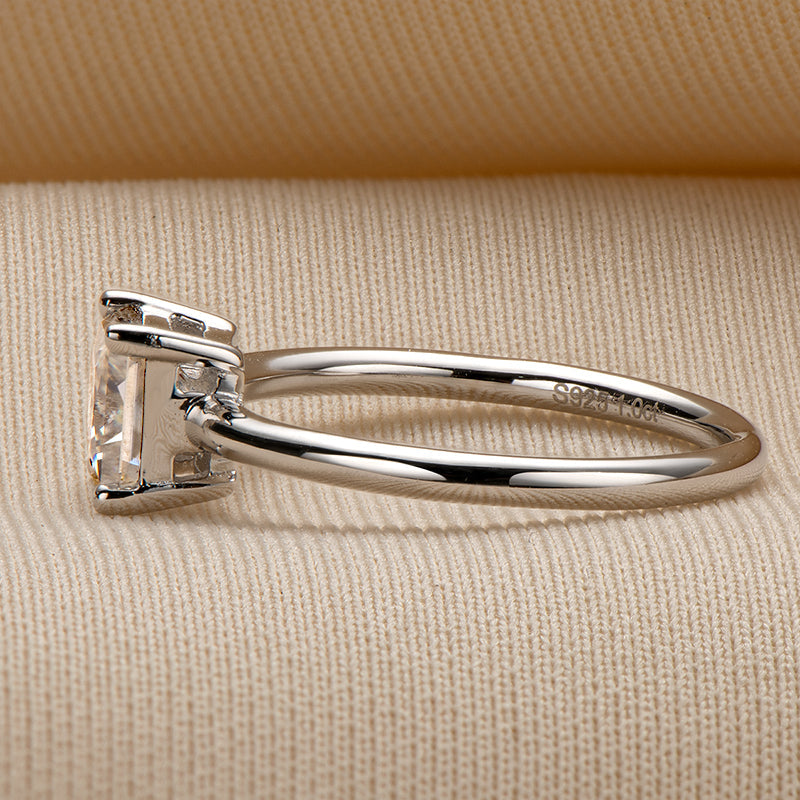 Polaris Princess Moissanite Ring
