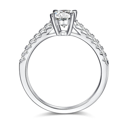 Polaris Oval Moissanite Ring