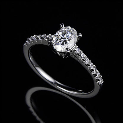 Polaris Oval Moissanite Ring