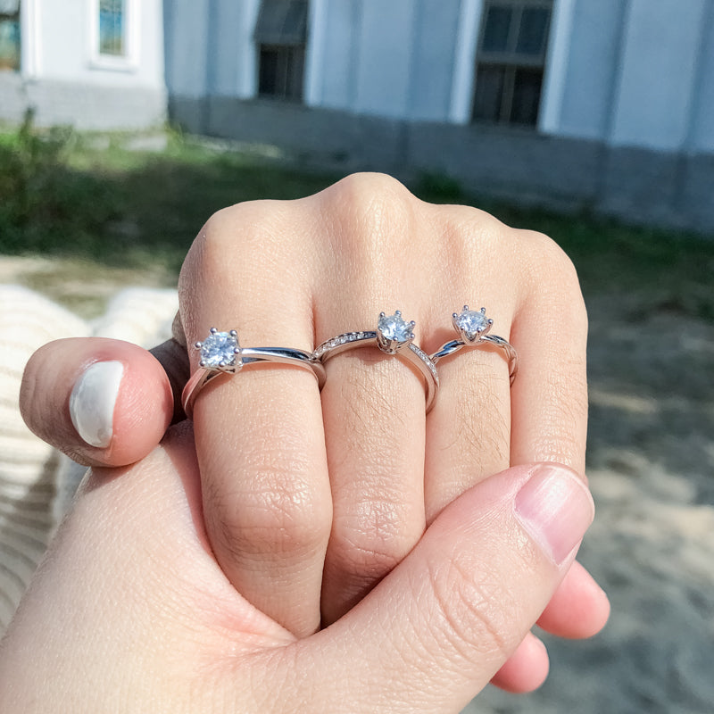 Polaris Round Moissanite Ring