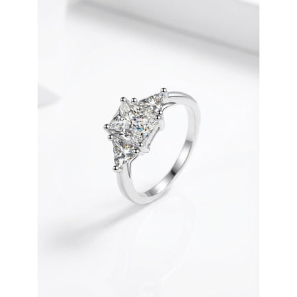 Meridian™ 2 Carat Classic Elegance Ring